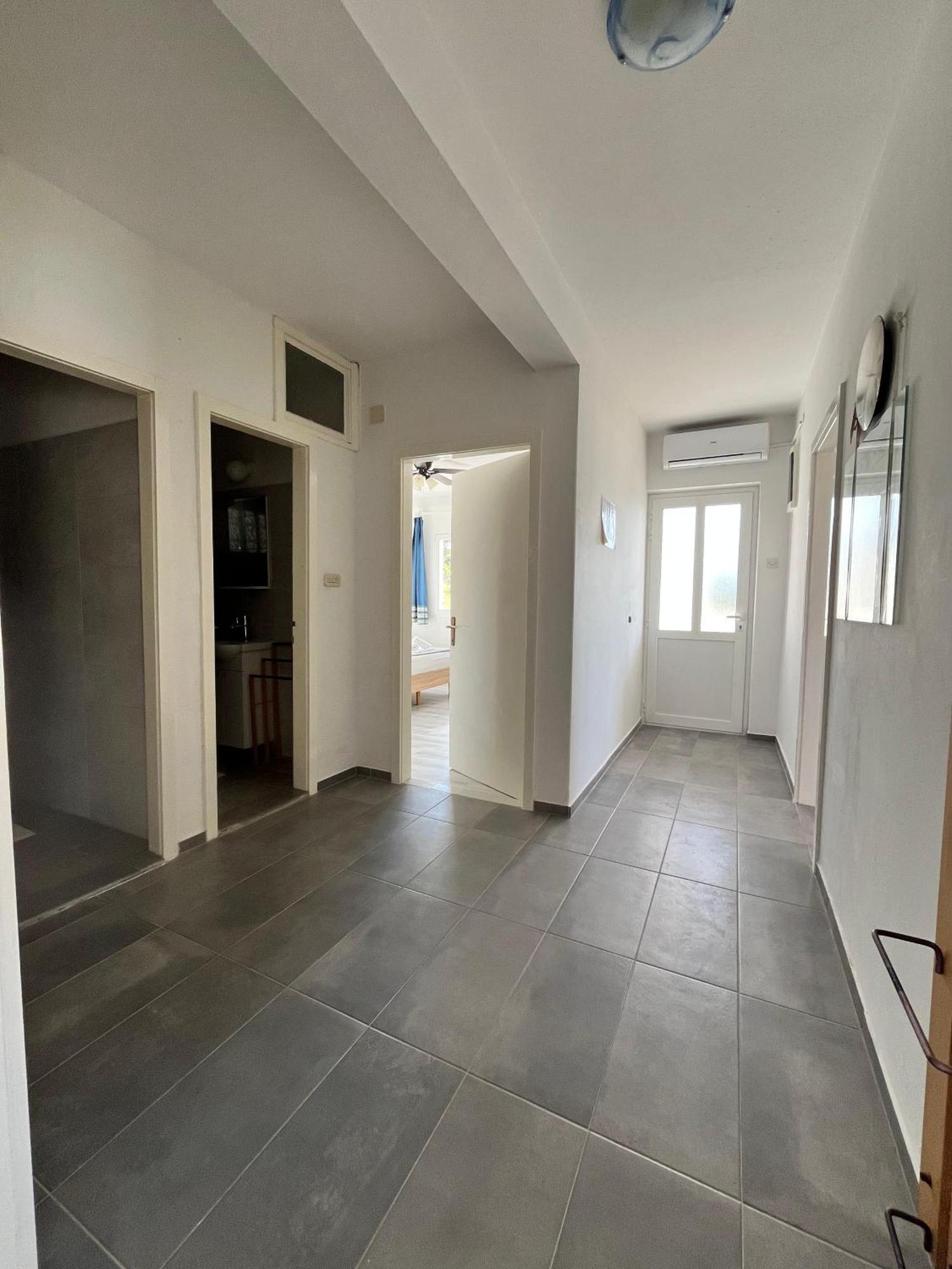 Apartments Peronja Jelsa Seafront 외부 사진